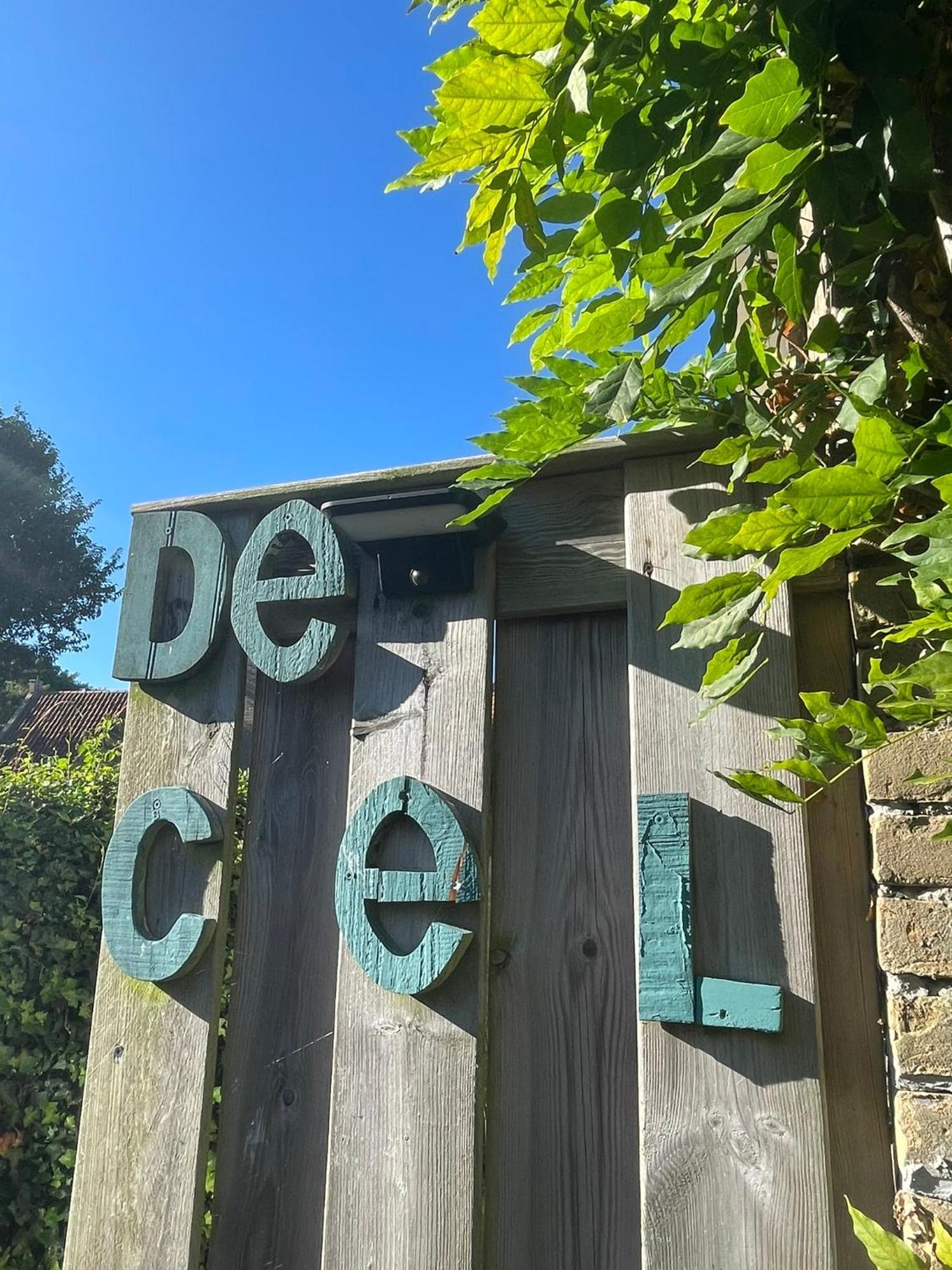De Cel Apartamento Nes  Exterior foto